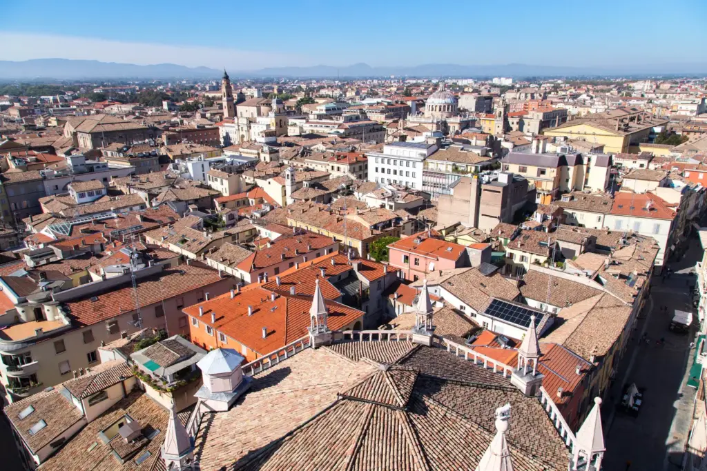 Parma – Battistero és Correggio freskói