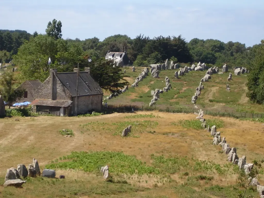 Carnac menhirek kősorok