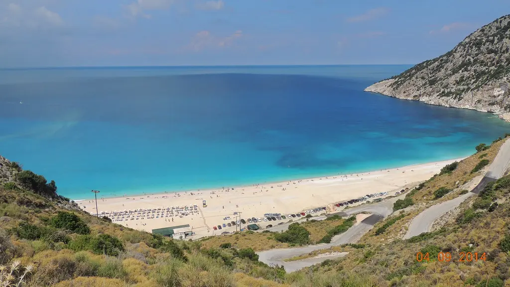 Myrtos strand – türkizkék vízű fehér kavicsos strand